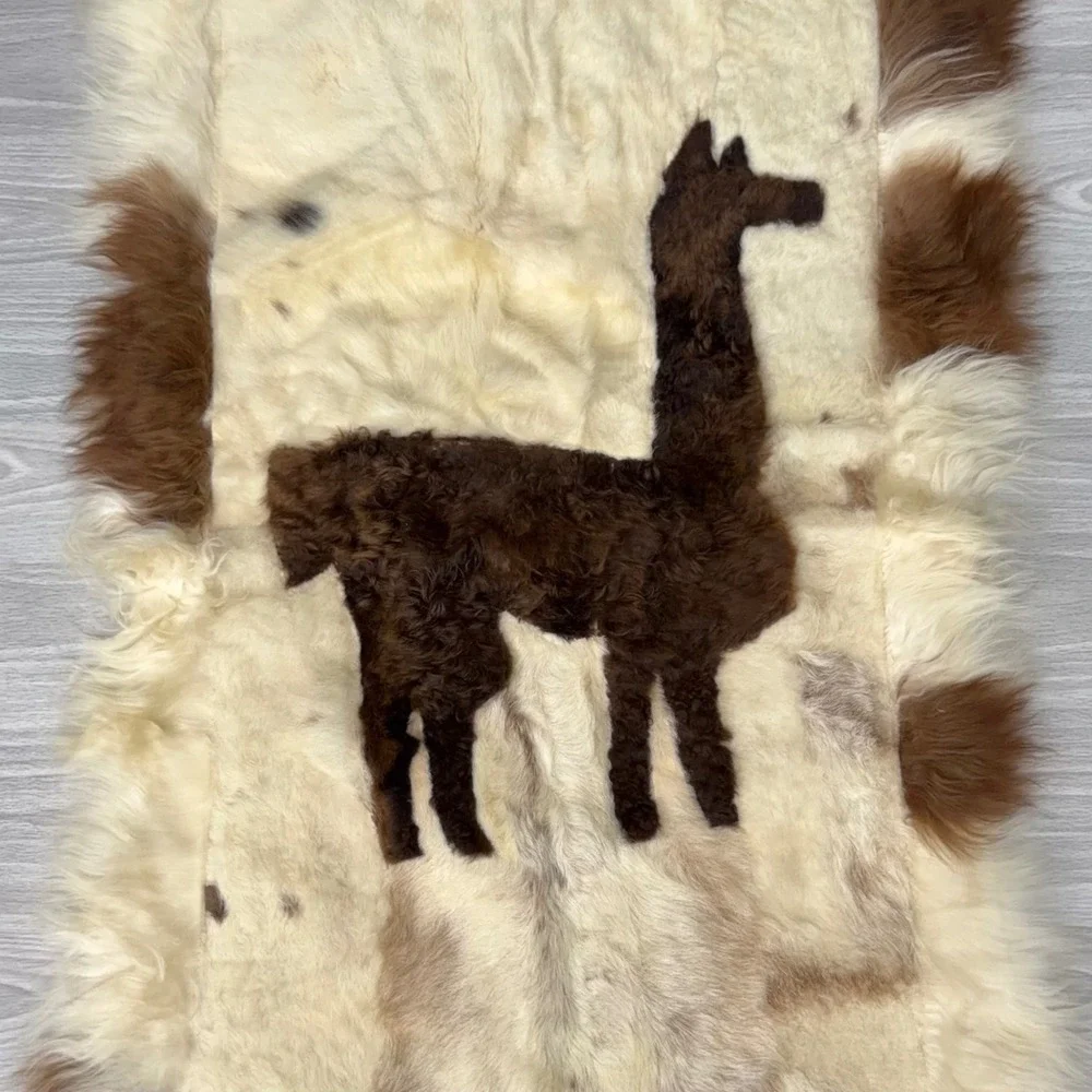 Vtg Alpaca Hide Wall Hanging Rug Peruvian Llama Folk Art Patchwork Decor 18x30in